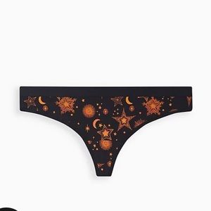 NWT! Torrid Cotton mid rise thong